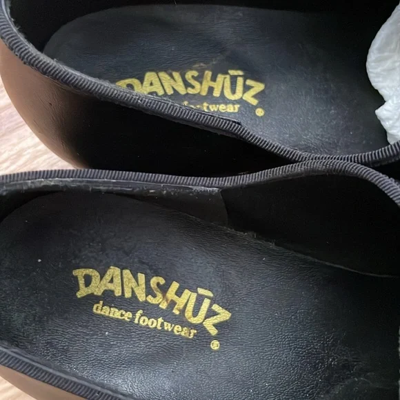 Tap Shoes - Picture 2 of 7